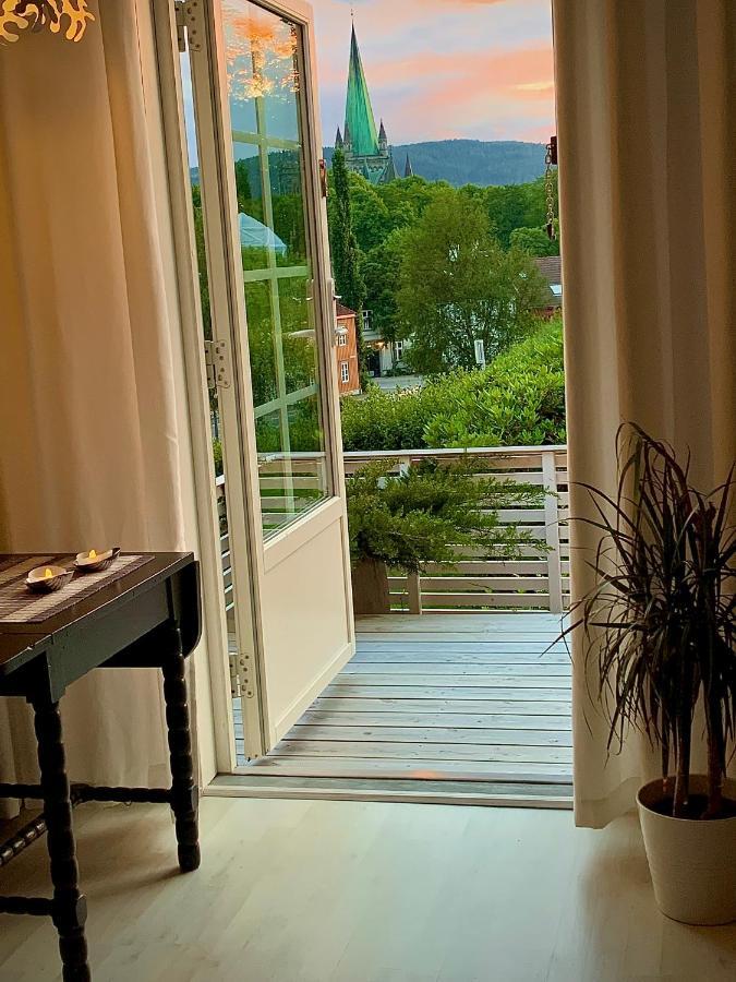 Villa Private House-terrace-garden -parking-wifi-smarttv Trondheim