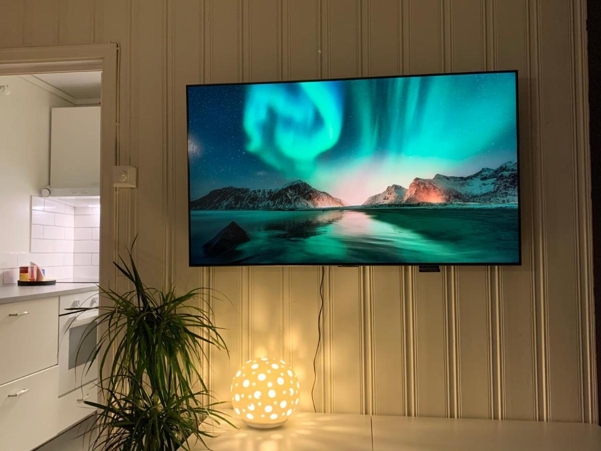Private House-terrace-garden -parking-wifi-smarttv