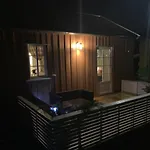 Private House-Terrace-Garden -Parking-Wifi-Smarttv